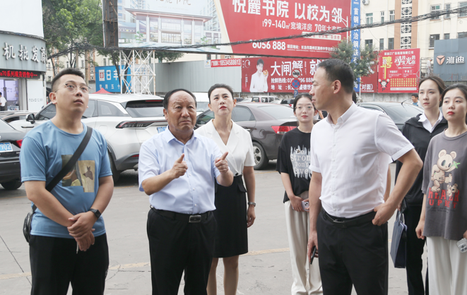 石董事長(cháng)蒞臨指導鼓干勁 深入現場(chǎng)慰問(wèn)關(guān)懷暖人心